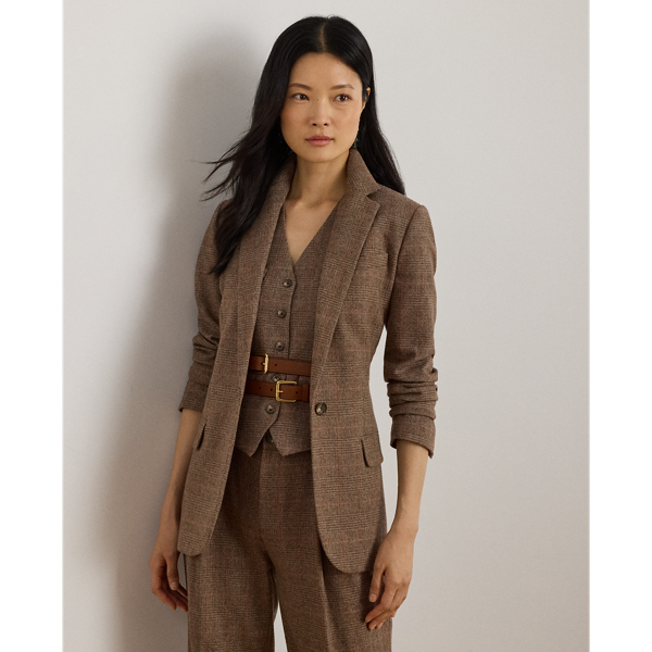 A wardrobe essential, this blazer is rendered in a soft cotton-and-wool blend yarn-dyed with a timeless Glen plaid pattern. Shoulder pads, waist darts and panel seams heighten this style's refined sensibility.