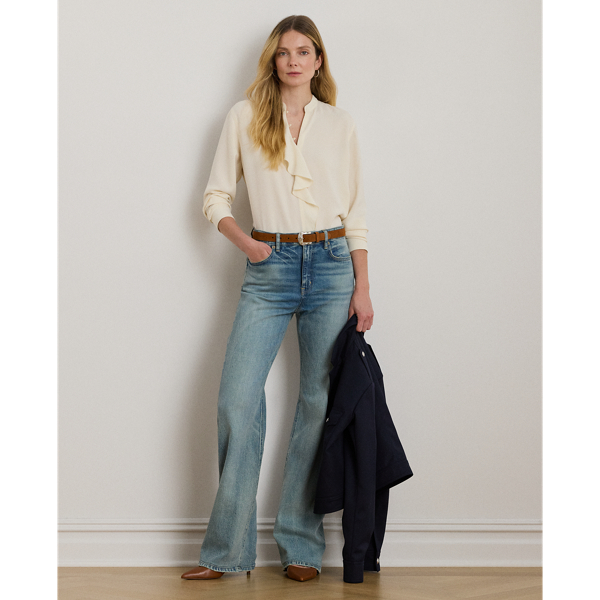 Cut for a chic wide-leg silhouette, these high-rise jeans are designed with comfortable light-wash denim, which offers just enough stretch for a relaxed fit and feel.