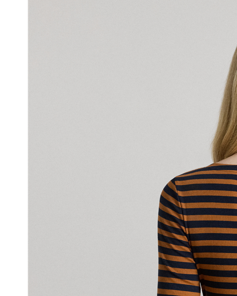 Showcasing timeless horizontal stripes, this essential boatneck T-shirt is made from breathable stretch cotton for a soft hand feel. An "LRL"-embroidered logo on the hem adds a subtle signature finish.