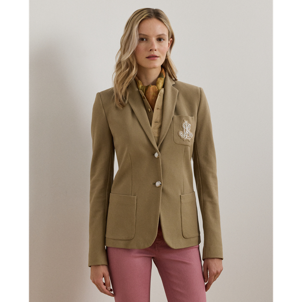 This chic jacquard blazer embodies Lauren style with a signature bullion patch on the chest and luxurious crest-embossed buttons.