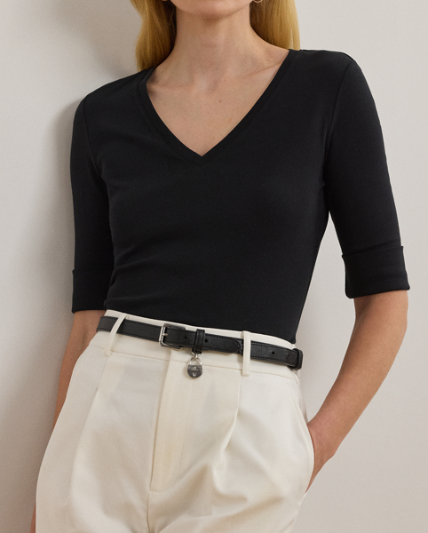 A timeless essential, this V-neck tee with elbow-length sleeves is made with breathable stretch cotton for a soft hand feel. Lauren's signature embroidered logo on the hem completes the look.