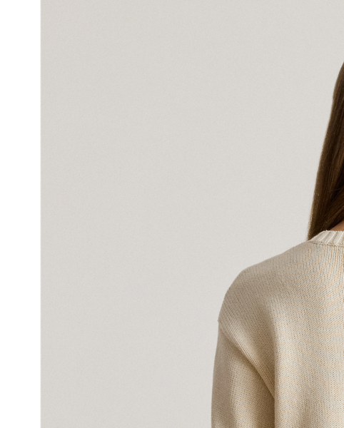 Knit with ultra-soft combed cotton, this relaxed-fitting crewneck jumper features an oversize embroidered monogram on the chest for unmistakable Lauren  Ralph Lauren Lauren style.