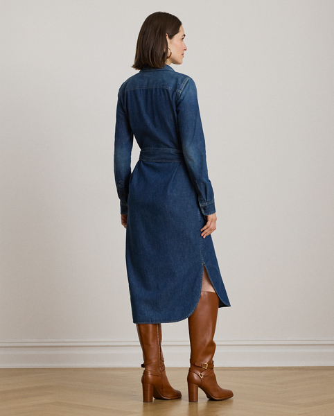 Balancing the casual appeal of denim with a sophisticated shirtdress silhouette, this style is a versatile piece that can be dressed up or down. A horsebit charm at the chest provides a subtle, equestrian-inspired finish.