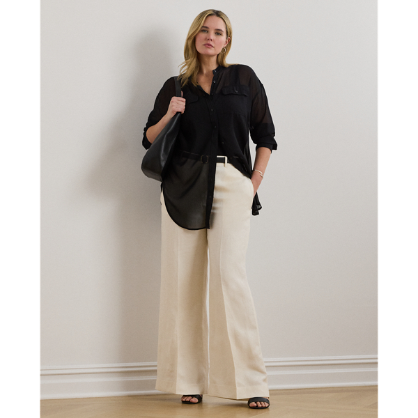 Crisp creases enhance the leg-lengthening, wide-leg silhouette of these trousers, which are tailored with linen-blend twill for a lightweight feel.