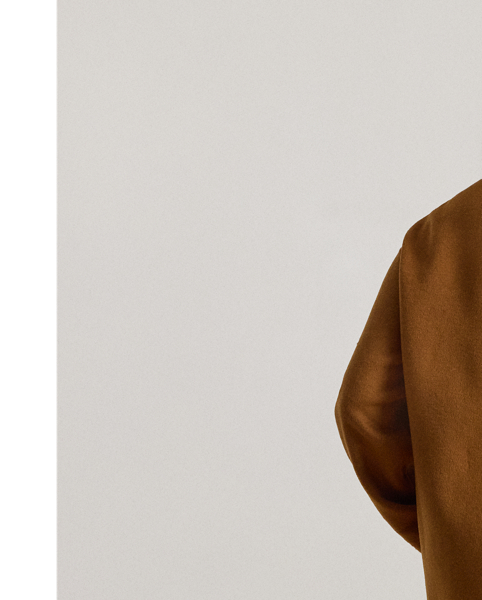 Tailored with a double-faced wool blend, this coat pairs a traditional double-breasted design with a modern cocoon silhouette. "Lauren  Ralph Lauren Lauren"-engraved horn-effect buttons heighten this style's refined appeal.