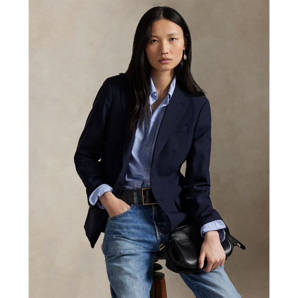 Crafted with stretch-blend wool, this expertly tailored blazer is fully lined, fitted through the waist and features a slightly flared hem.