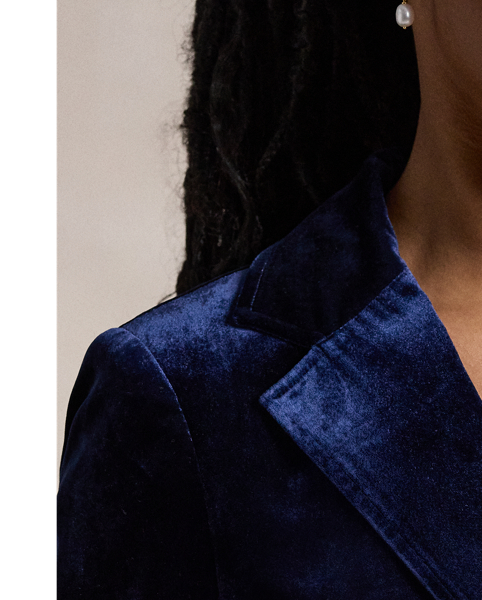 Rendered in luxe silk-blend velvet, this blazer is expertly tailored for a slim fit and features patch pockets.