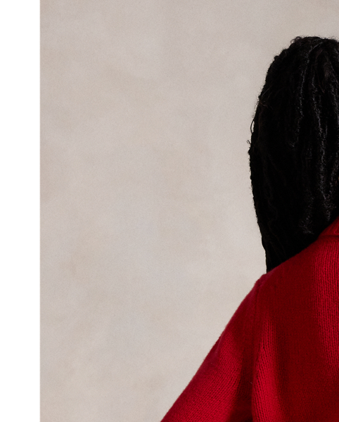 This oversize roll neck jumper is crafted from a marled blend of wool and carded cashmere.