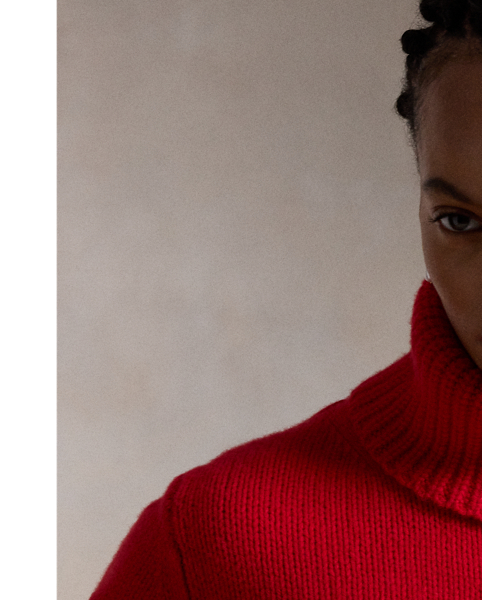 This oversize roll neck jumper is crafted from a marled blend of wool and carded cashmere.