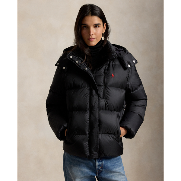 Made with water-repellent fabric, this 750-fill-power down jacket is designed with a detachable hood, snapped storm placket and zip pocketing on the chest and waist. Our signature Pony is embroidered on the chest for pure Polo style.