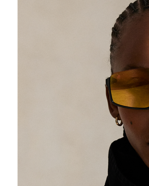 Cut for a slightly cropped fit, this fully lined cotton canvas jacket is designed with a stand collar, which can be styled up or folded down.