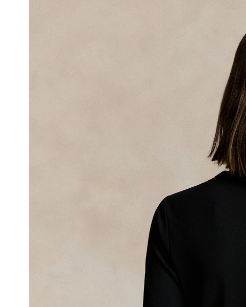 Made from a lightweight stretch-cotton blend, this crewneck cardigan is detailed with one-button cuffs and our signature embroidered Pony.