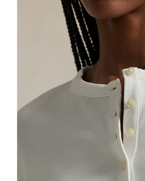 Made from a lightweight stretch-cotton blend, this crewneck cardigan is detailed with one-button cuffs and our signature embroidered Pony.