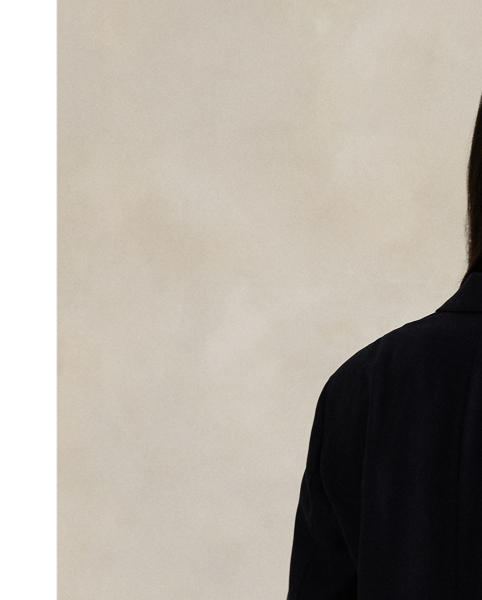 A classic wardrobe staple, this menswear-inspired blazer unites stretch wool faille with tailored details such as peak lapels and a double-breasted silhouette.