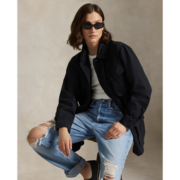 Inspired by the rustic style of a traditional surplus jacket, this piece is woven from cotton and detailed with utility-style pocketing on the chest and waist. It's treated with distinct nuances of shading, which will continue to age and fade over time for a unique appearance.