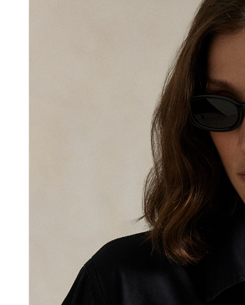 Inspired by the rustic style of a traditional surplus jacket, this piece is woven from cotton and detailed with utility-style pocketing on the chest and waist. It's treated with distinct nuances of shading, which will continue to age and fade over time for a unique appearance.