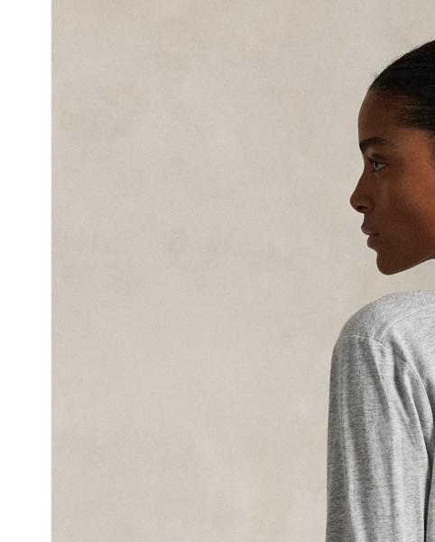 This jersey long-sleeve tee is made with a cotton-modal blend and cut for a Shrunken Fit. Our signature Pony is embroidered above the right hem.