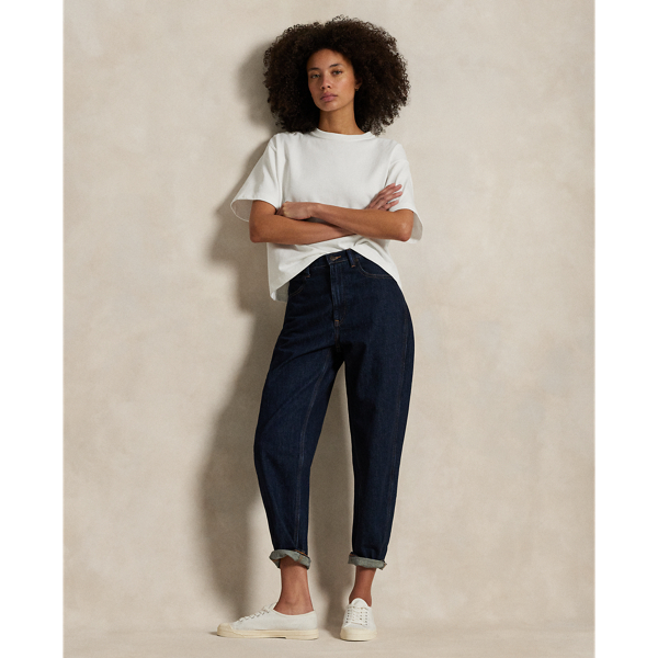 Made from Japanese denim, this version of Polo's Curved Tapered jean is rope-dyed for a deep indigo hue with subtle nuances in shading throughout.