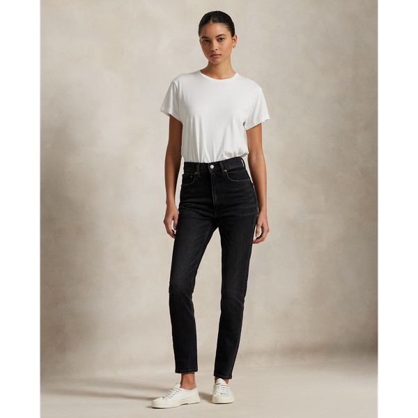 Crafted with Turkish right-hand twill, this High-Rise Super-Slim jean is dyed for a dark wash and treated with a combination of whiskering and subtle hand-sanding for a lived-in finish.