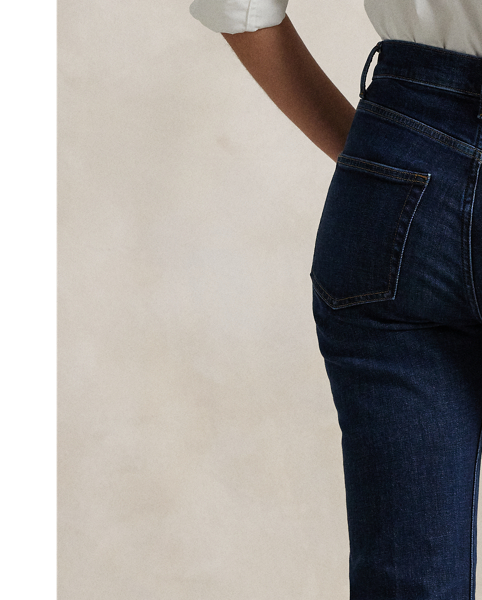 Made in Turkey with right-hand twill for authentic denim character, this classic pair is treated for a dark wash with a vintage-inspired finish thanks to subtle whiskering and hand-sanding.