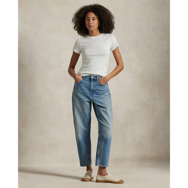 Washed for an indigo hue, these Curved Tapered jeans are made from cotton right-hand twill, which has been rope-dyed and hand-sanded to create a vintage-inspired look.