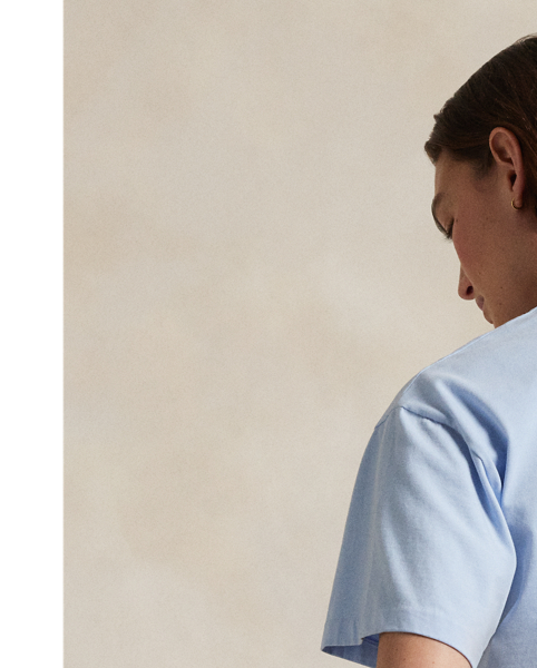 Part of our collection celebrating Wimbledon 2025, this cropped crewneck tee is crafted with sueded cotton jersey and features signature embroidery, including  Ralph Lauren Lauren's Pony and the tournament's official logo.