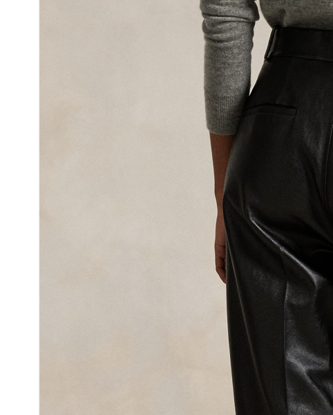 These luxe trousers combine classic menswear-inspired details, such as tailored pleating, creases at the leg and folded cuffs, with a tapered silhouette rendered in supple lambskin.
