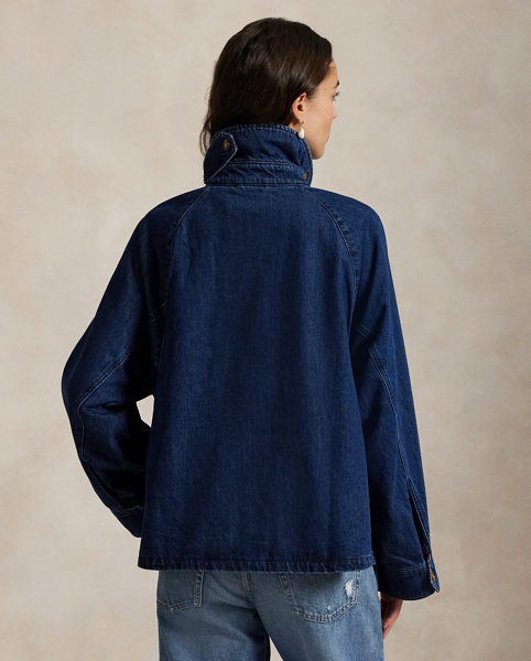 Cut for an oversize fit that allows for easy layering, this authentic barn jacket unites durable denim with corduroy trim – a classic combination inspired by American workwear. It's rope-dyed for a medium-dark indigo hue with a subtle high-low effect and vintage-inspired slub character.