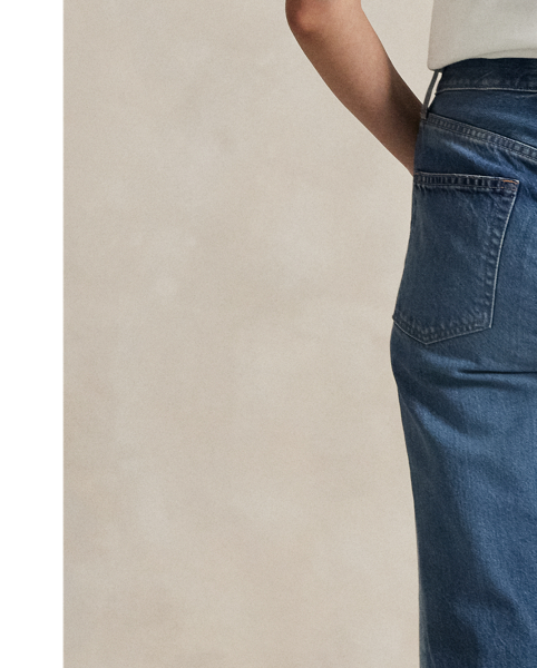 Designed for a flared silhouette, these jeans are made with soft cotton-blend denim to achieve a lightweight and open-ended vintage-inspired character. The panelled construction combines two shades of indigo for a colour-blocked effect, with grinding at the seams and uneven hand-sanding throughout.