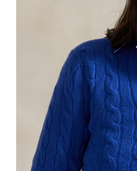 A Polo essential, this slim-fitting V-neck jumper combines a blend of soft Italian wool and cashmere with our signature cable-knit construction.