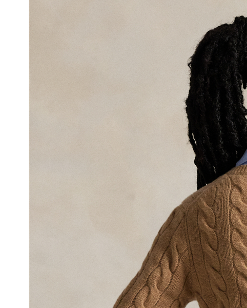 Cable-knit with a soft blend of Italian wool and carded cashmere, this buttoned crewneck cardigan is accented with our signature embroidered Pony at the chest.