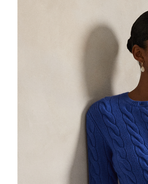 Cable-knit with a soft blend of Italian wool and carded cashmere, this buttoned crewneck cardigan is accented with our signature embroidered Pony at the chest.