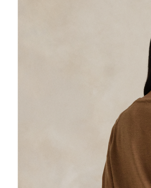 Knit with medium-weight Italian wool, this classic crewneck jumper is accented with our signature embroidered Pony at the left chest.