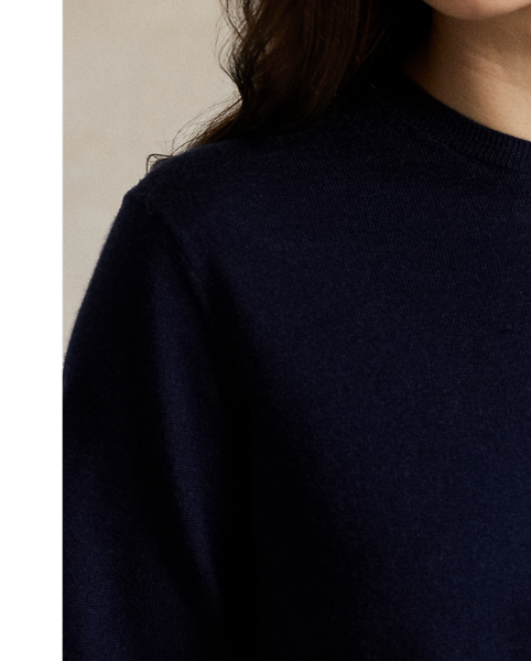 Knit with medium-weight Italian wool, this classic crewneck jumper is accented with our signature embroidered Pony at the left chest.