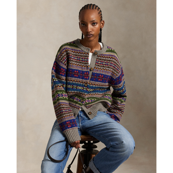 Jacquard-knit with a multicoloured Fair Isle-inspired motif, this buttoned cardigan is made from a blend of worsted wool and cotton yarns for a soft, refined surface.