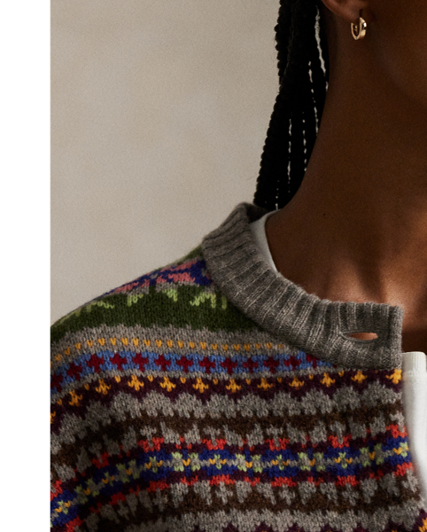 Jacquard-knit with a multicoloured Fair Isle-inspired motif, this buttoned cardigan is made from a blend of worsted wool and cotton yarns for a soft, refined surface.