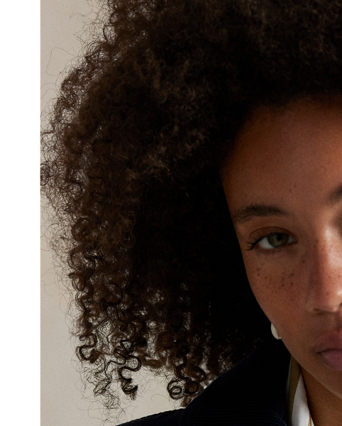 Featuring a quilted construction, this lightly insulated barn jacket is crafted with water-repellent fabric that is accented with cotton corduroy trim and finished with our signature embroidered Pony.