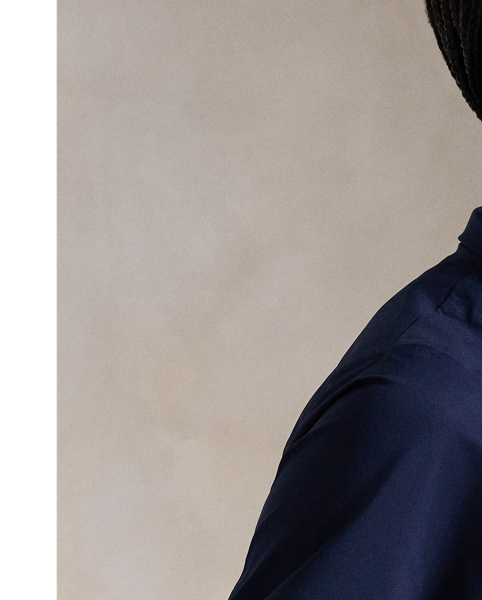 Crafted with water-repellent twill fabric that has refined stretch and wind-blocking properties, this versatile jacket is constructed with sealed interior seams, a breathable back vent, and a convertible silhouette thanks to its zip-off drawstring hood and snap-off sleeves.