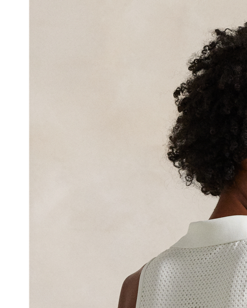 Crafted with interlock fabric for a cropped silhouette, this sleeveless performance Polo has a generous amount of stretch for superior recovery. It's finished with a perforated back panel and our signature RLX logo.
