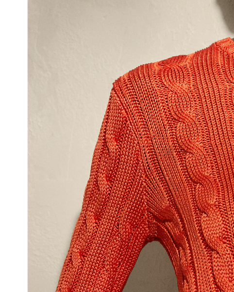 Our iconic cable-knit crewneck jumper melds impeccable craftsmanship with the refined luxury of high-shine silk, which is specially selected for its soft hand and beautiful sheen.