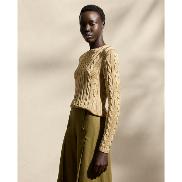 Our iconic cable-knit crewneck jumper melds impeccable craftsmanship with the refined luxury of high-shine silk, which is specially selected for its soft hand and beautiful sheen.