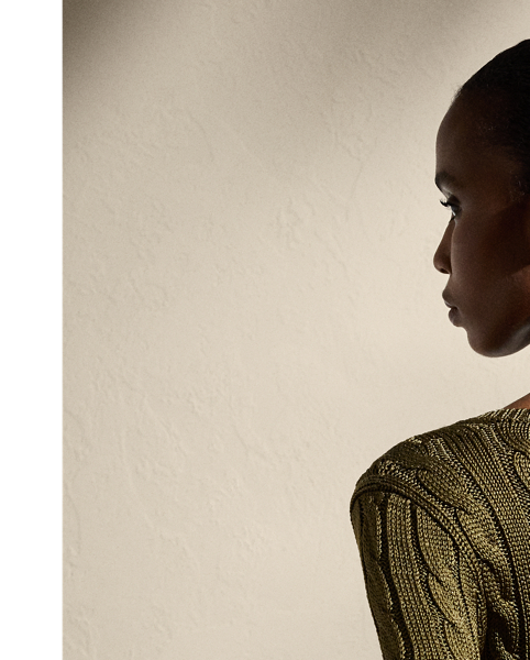 Our iconic cable-knit V-neck jumper combines impeccable craftsmanship with the refined luxury of high-shine silk, which is specially selected for its soft hand and beautiful sheen.