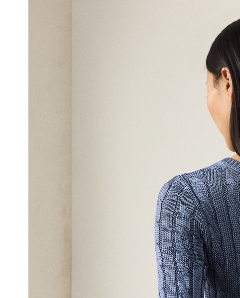 Our iconic cable-knit V-neck jumper combines impeccable craftsmanship with the refined luxury of high-shine silk, which is specially selected for its soft hand and beautiful sheen.