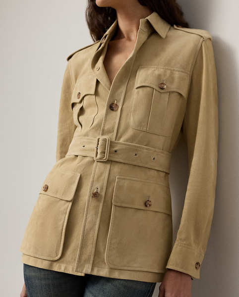 The Gabbie unites Ralph Lauren Lauren's iconic jacket silhouette with some of the Autumn 2024 Collection's signature themes. Combining utility-inspired elements with a luxurious sensibility, the Gabbie is defined by buttoned-flap patch pockets, buttoned shoulder epaulettes, genuine horn buttons and a buttery soft lamb-suede construction. A belted waist equipped with a lamb suede-covered buckle completes the look.