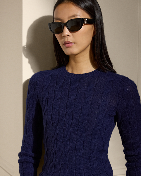 A timeless icon designed to stand the test of time, our Cradle to Cradle Certified (C2C Certified) Gold Cable-Knit Crewneck Jumper is knit with fine cashmere fibres sourced in Italy, dyed in rich hues and features a re-imagined cotton signature label. C2C certification is the global standard for products that are safe and circular. Ralph Lauren Lauren partnered with an independent assessment body to ensure that every component of this jumper meets the C2C Certified Product Standards set by the Cradle to Cradle Products Innovation Institute (C2CPII).