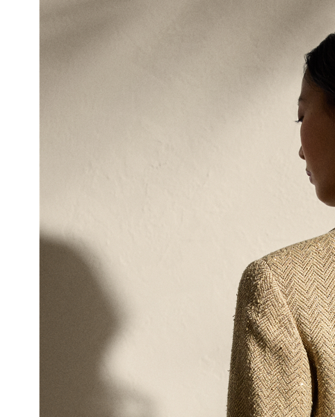 Designed with genuine horn buttons and tonal herringbone tweed – a fabric made from a luxurious blend of silk, tussah silk and linen for a soft hand feel – this jacket draws inspiration from one of Mr Lauren’s own blazers. Featuring patch pockets and a buttoned throat latch on the collar, this version of our Preston is detailed with 53,280 hot-fixed crystals which are carefully applied by a team of five highly trained technicians to follow the jacket’s herringbone motif.