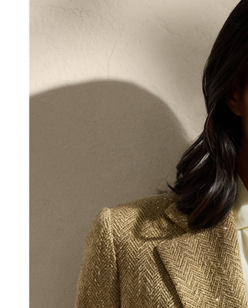 Designed with genuine horn buttons and tonal herringbone tweed – a fabric made from a luxurious blend of silk, tussah silk and linen for a soft hand feel – this jacket draws inspiration from one of Mr Lauren’s own blazers. Featuring patch pockets and a buttoned throat latch on the collar, this version of our Preston is detailed with 53,280 hot-fixed crystals which are carefully applied by a team of five highly trained technicians to follow the jacket’s herringbone motif.