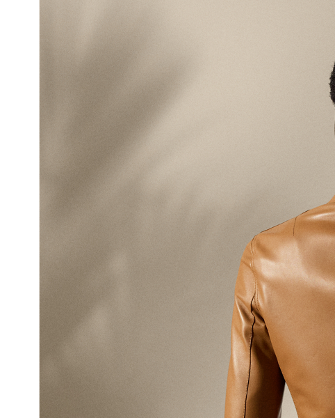 Cut from supple lambskin featuring a soft nappa finish in the interior, the Hollis puts a modern spin on the hacking jacket with crisp waist darts and a streamlined three-button closure. Genuine horn buttons are updated with metal trim and a lasered stacked "RL" logo in the centre.