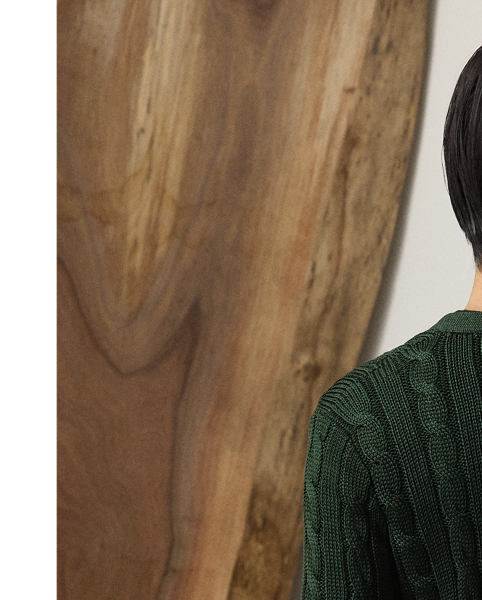 Our iconic cable-knit cardigan jumper combines impeccable crafting with the refined luxury of high-shine silk, which is specially selected for its soft hand feel and beautiful sheen.