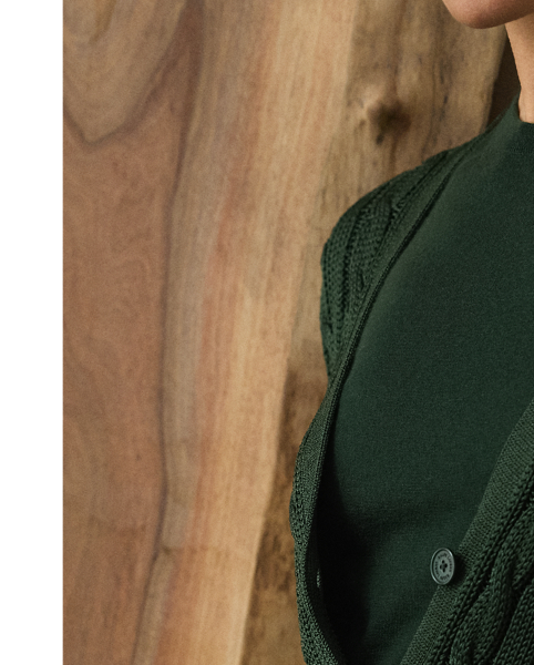 Our iconic cable-knit cardigan jumper combines impeccable crafting with the refined luxury of high-shine silk, which is specially selected for its soft hand feel and beautiful sheen.